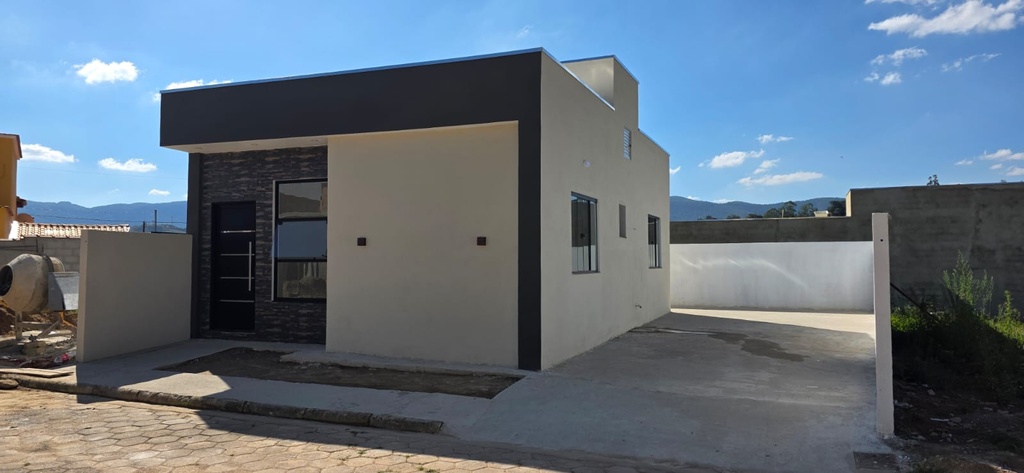 residential-/-home-2-quartos-corte-de-pedra-lambari-mg