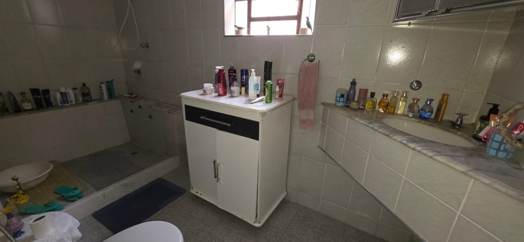 residential-/-home-3-quartos-110m2-jardim-do-lago-lambari-mg