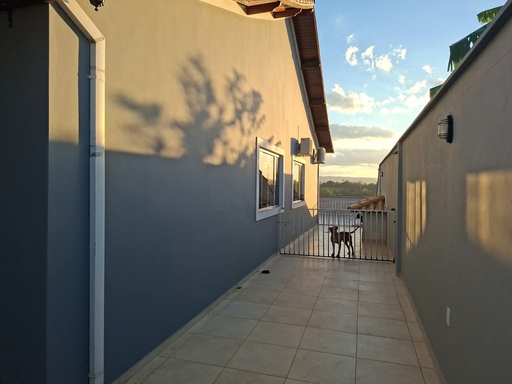 residential-/-home-2-quartos-tiro-aos-pombos-cambuquira-mg