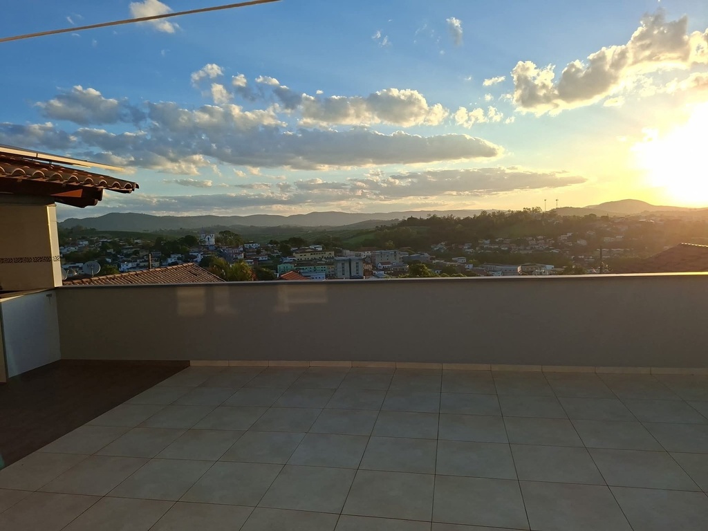 residential-/-home-2-quartos-tiro-aos-pombos-cambuquira-mg