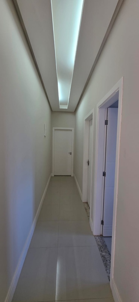residential-/-home-3-quartos-185m2-alberto-franco-lambari-mg