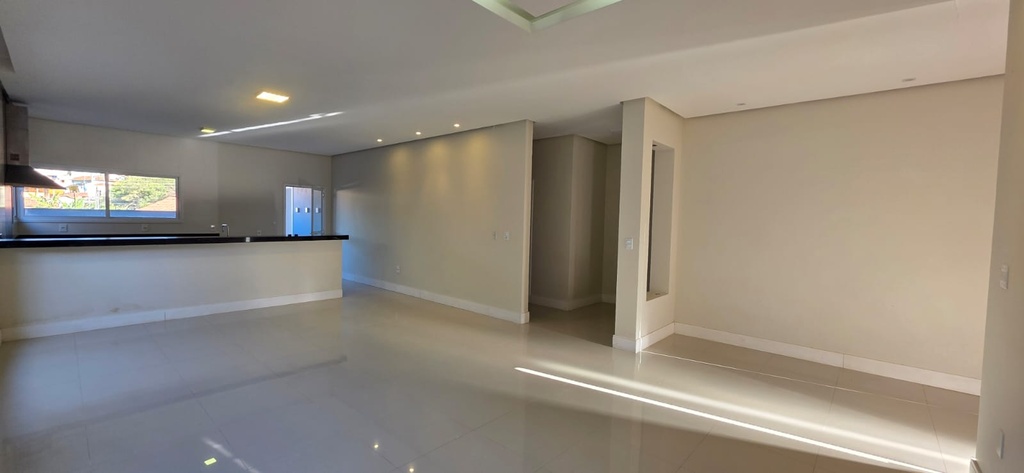 residential-/-home-3-quartos-185m2-alberto-franco-lambari-mg