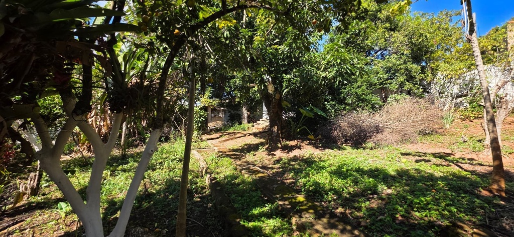 residential-/-home-3-quartos-volta-do-lago-lambari-mg