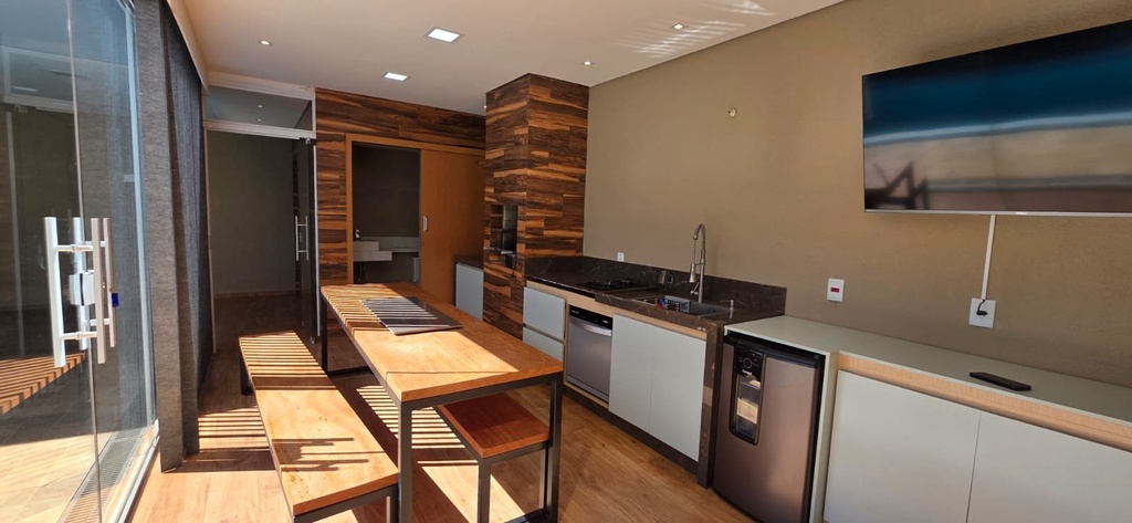 residential-/-home-3-quartos-ceramica-lambari-mg