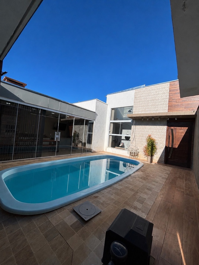 residential-/-home-3-quartos-ceramica-lambari-mg