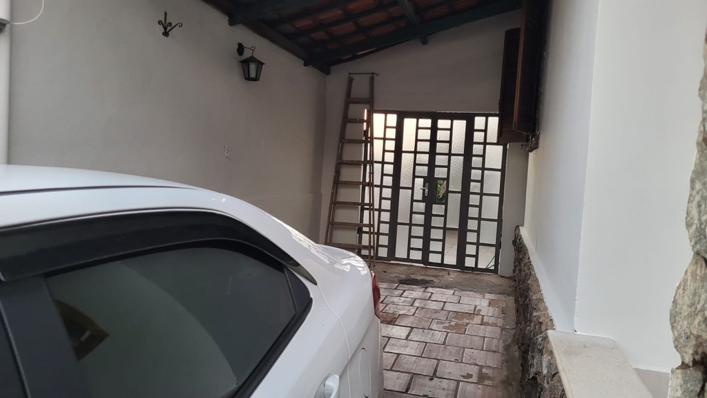 residential-/-home-3-quartos-pinheiros-varginha-mg