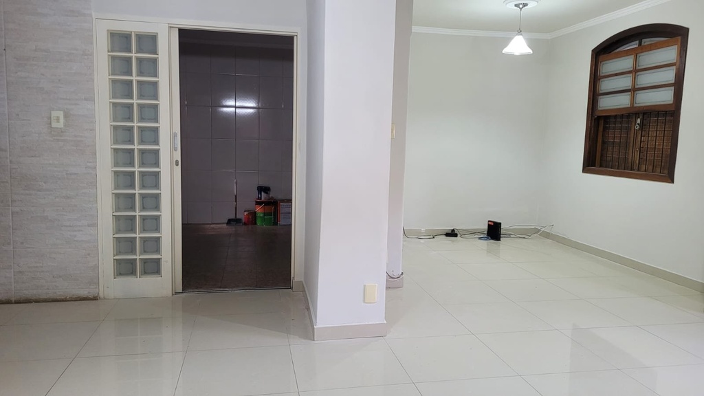 residential-/-home-3-quartos-pinheiros-varginha-mg