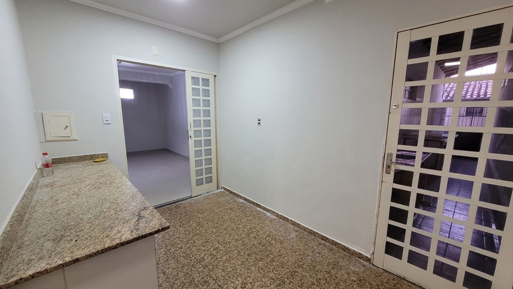 residential-/-home-3-quartos-pinheiros-varginha-mg