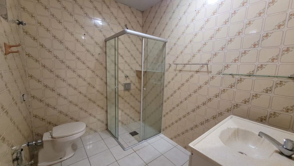 residential-/-home-3-quartos-pinheiros-varginha-mg