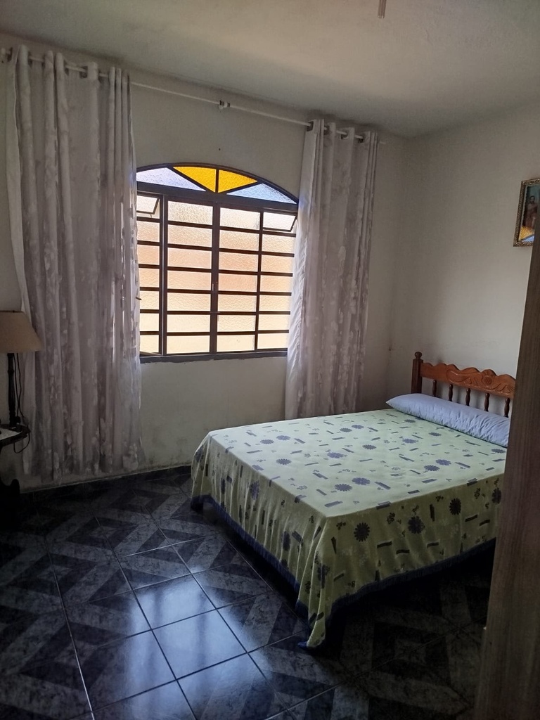 residential-/-home-3-quartos-corredor-lambari-mg